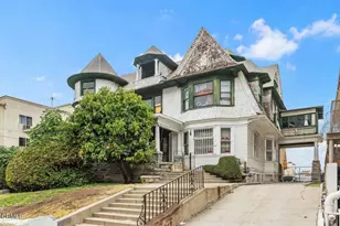767 Garland Ave, Los Angeles, CA 90017 - Photo 1