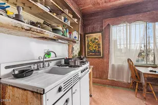 767 Garland Ave, Los Angeles, CA 90017 - Photo 25