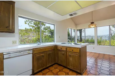 3810 San Augustine Drive, Glendale, CA 91206 - Photo 25