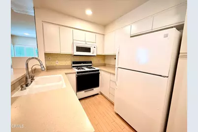 360 S Los Robles Avenue #9, Pasadena, CA 91101 - Photo 15