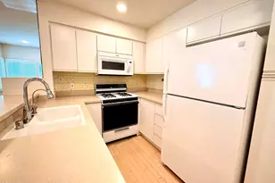 360 S Los Robles Ave, Pasadena, CA 91101 - Photo 15