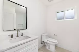 1537 E Topeka St, Pasadena, CA 91104 - Photo 5
