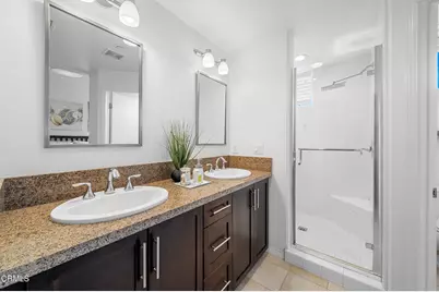 573 Rockefeller, Irvine, CA 92612 - Photo 17