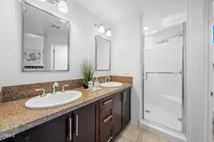573 Rockefeller, Irvine, CA 92612 - Photo 17