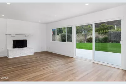 17104 Avenida De La Herradura, Los Angeles, CA 90272 - Photo 11