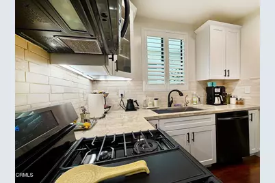 4724 Kester Avenue #109, Los Angeles, CA 91403 - Photo 9