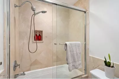 227 S Madison Avenue #304, Pasadena, CA 91101 - Photo 29