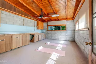 10400 McBroom St, Los Angeles, CA 91040 - Photo 21