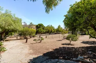10400 McBroom St, Los Angeles, CA 91040 - Photo 19