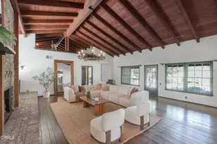 10400 McBroom St, Los Angeles, CA 91040 - Photo 3