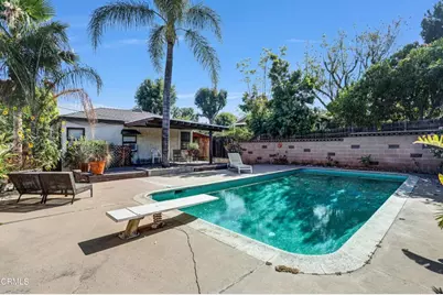 8254 Oswego Street, Sunland, CA 91040 - Photo 13