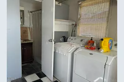 8254 Oswego Street, Sunland, CA 91040 - Photo 27