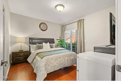 616 S Wilton Place #203, Los Angeles, CA 90005 - Photo 27