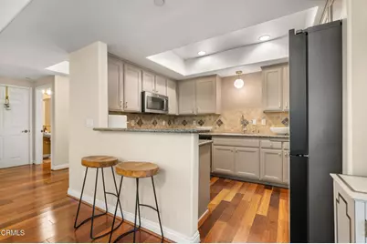 616 S Wilton Place #203, Los Angeles, CA 90005 - Photo 11