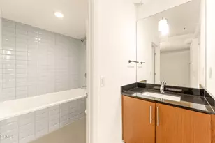 530 S Hewitt St, Los Angeles, CA 90013 - Photo 33