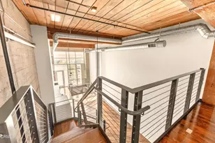 530 S Hewitt St, Los Angeles, CA 90013 - Photo 17