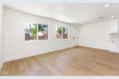 1537 E Topeka Street, Pasadena, CA 91104 - Photo 11