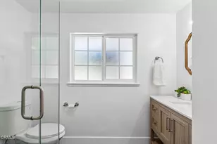 8408 Cozycroft Ave, Los Angeles, CA 91306 - Photo 23
