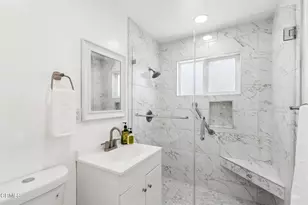 8408 Cozycroft Ave, Los Angeles, CA 91306 - Photo 33