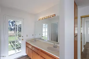 23867 Falconer Dr, Murrieta, CA 92562 - Photo 19