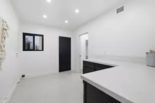 2001 Kenilworth Ave, Los Angeles, CA 90039 - Photo 43