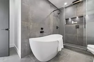 2001 Kenilworth Ave, Los Angeles, CA 90039 - Photo 21