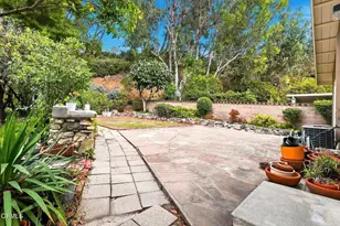 4721 Marwood Dr, Los Angeles, CA 90065 - Photo 29
