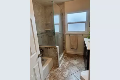 6867 Cantaloupe Avenue, Los Angeles, CA 91405 - Photo 19