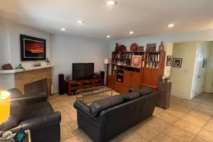 6867 Cantaloupe Ave, Los Angeles, CA 91405 - Photo 7