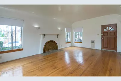 3201 W 21st Street, Los Angeles, CA 90018 - Photo 9