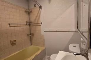 1637 N Garfield Ave, Pasadena, CA 91104 - Photo 17