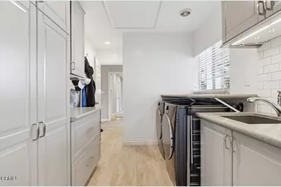 1115 W Briarcroft Road, Claremont, CA 91711 - Photo 45