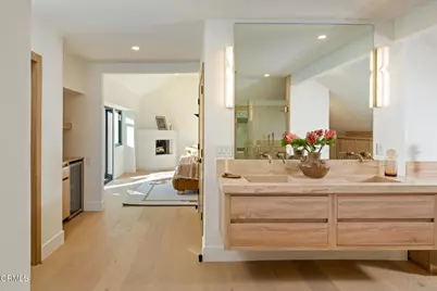 9617 Oak Pass Road, Beverly Hills, CA 90210 - Photo 35
