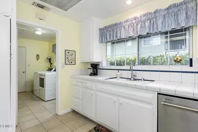 485 Arbor Street, Pasadena, CA 91105 - Photo 17