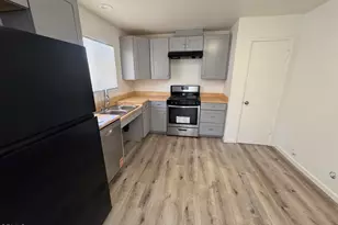 524 E Ave Q-12, Palmdale, CA 93550 - Photo 11