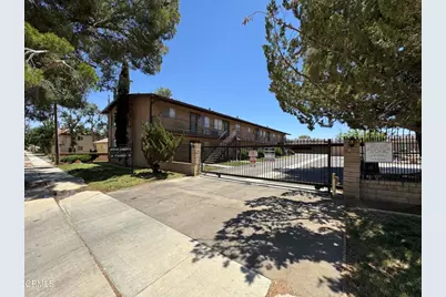 524 E Avenue Q-12, Palmdale, CA 93550 - Photo 3