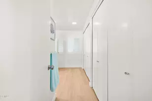 5778 Valerie Ave, Los Angeles, CA 91367 - Photo 25