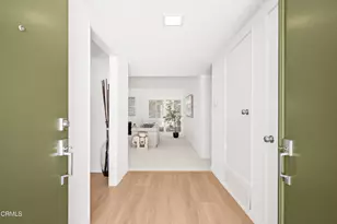 5778 Valerie Ave, Los Angeles, CA 91367 - Photo 7