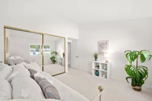 5778 Valerie Ave, Los Angeles, CA 91367 - Photo 29