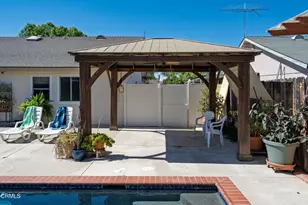 25940 White Wood Cir, Moreno Valley, CA 92553 - Photo 29