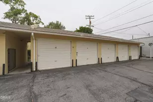 525 E Maple St, Glendale, CA 91205 - Photo 25