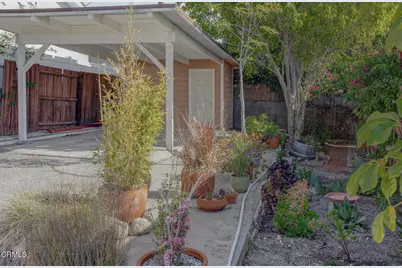 10852 Plainview Avenue, Los Angeles, CA 91042 - Photo 31