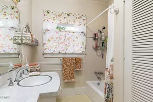 851 N Michigan Ave, Pasadena, CA 91104 - Photo 15