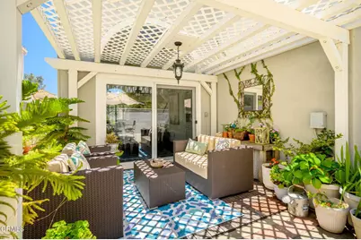 916 Calle Del Pacifico, Glendale, CA 91208 - Photo 43