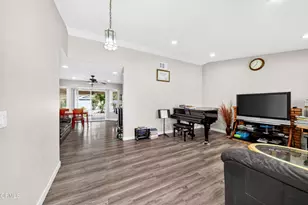 13570 Rocca Ct, Victorville, CA 92395 - Photo 17