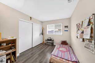 13570 Rocca Ct, Victorville, CA 92395 - Photo 9