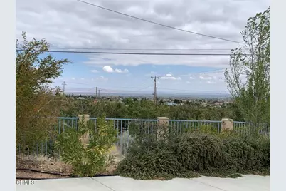 9020 Pionero Road, Pinon Hills, CA 92372 - Photo 59