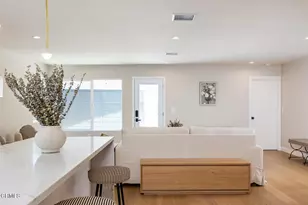 2187 Garfias Dr, Pasadena, CA 91104 - Photo 15