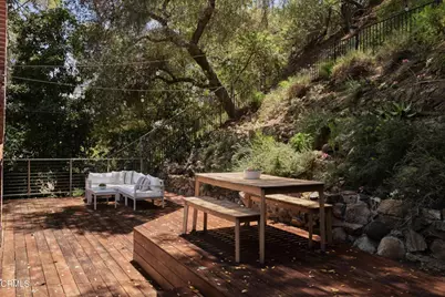 9616 Highland Gorge Drive, Beverly Hills, CA 90210 - Photo 25