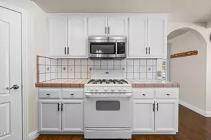 6754 Braceo St, Oak Hills, CA 92344 - Photo 15